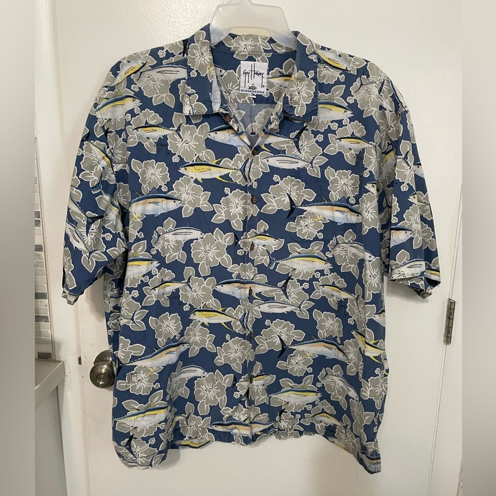 Guy Harvey Bluewater Wear button front Hawaiian tropical Style Tuna floral shirt